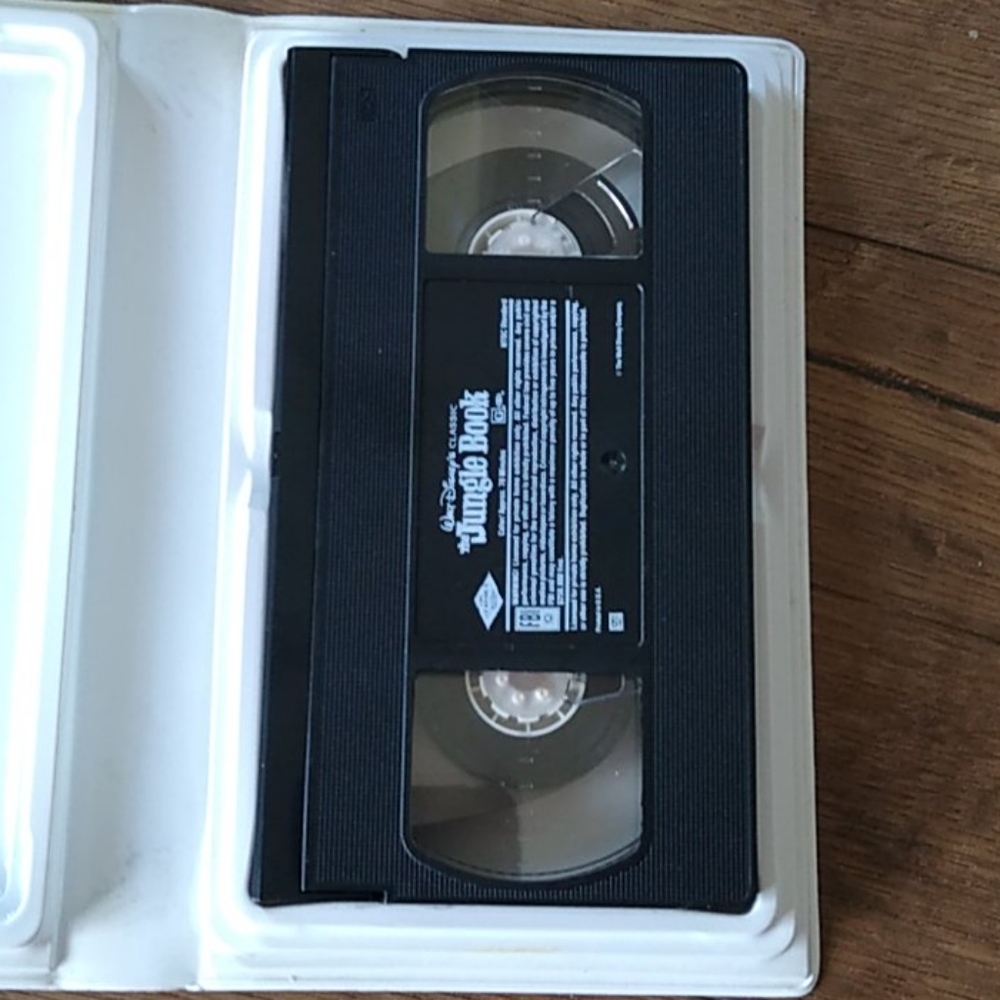 Disney Jungle Book VHS in great condition - Picture 4 of 4